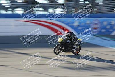 media/Nov-26-2022-Fastrack Riders (Sat) [[b001e85eef]]/Level 3/Session 1 Front Straight/